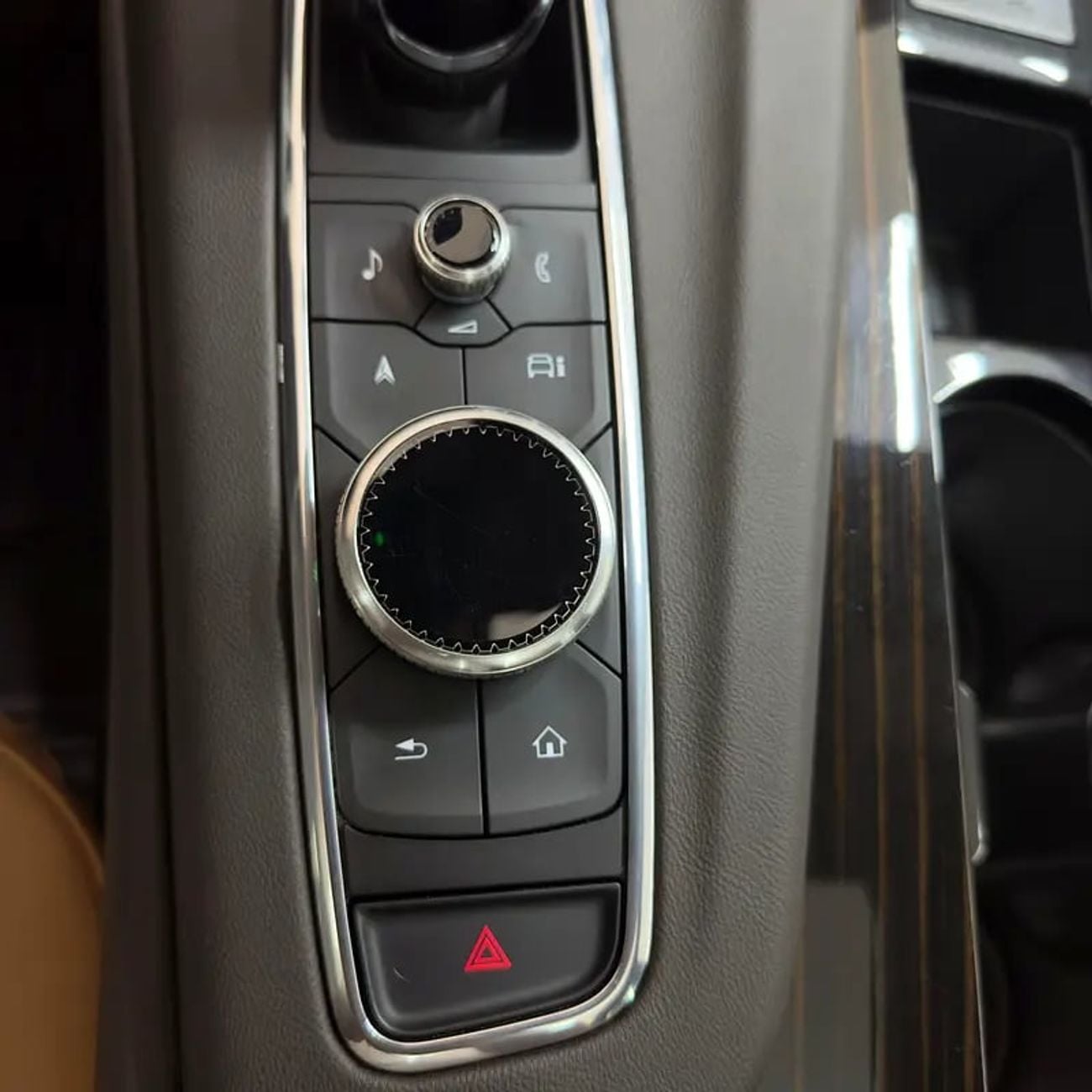 كاديلاك إسكالاد Sport 6.2L 4WD Diesel Sport