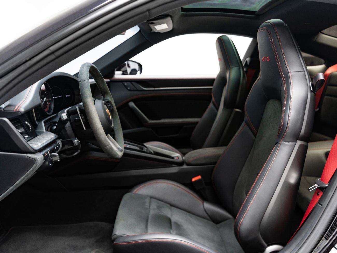 Porsche 911 Carrera GTS 3.0L (450 HP) Coupe 2024 Porsche 911 Carrera GTS, 2026 Porsche Warranty, Aero Kit, Full