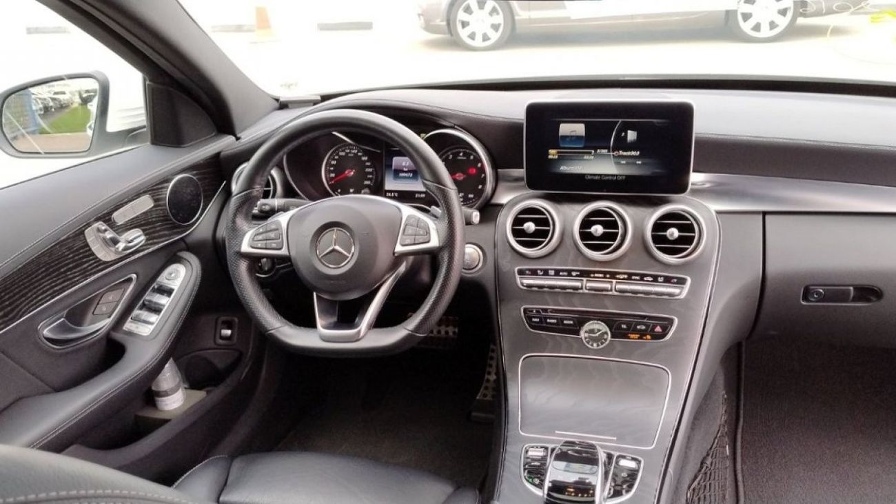 Mercedes-Benz C 200 AMG Pack