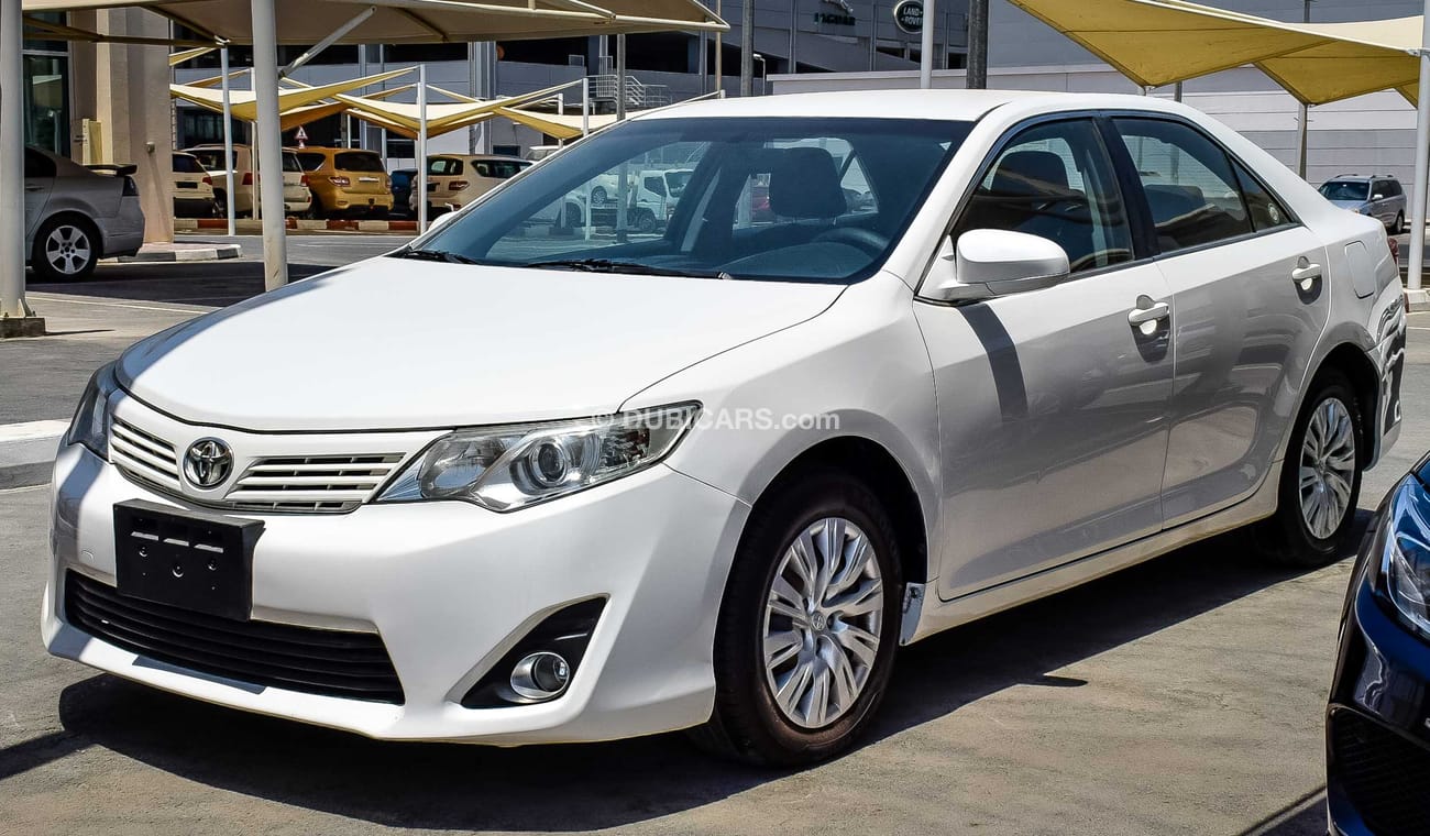 تويوتا كامري GL - بدون دفعة اولى - شامل الضريبة