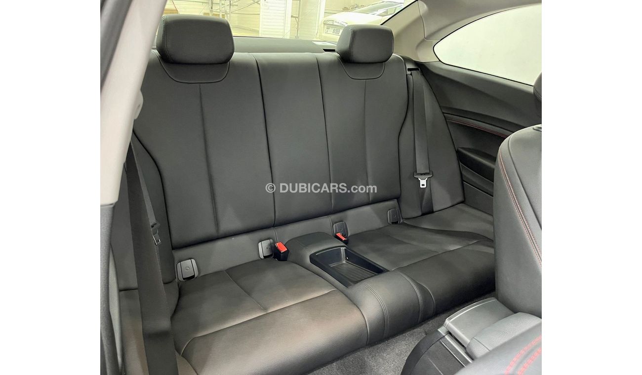 BMW 220i 2016 BMW 220i Sport Coupe ,BMW Service History, Warranty, GCC Specs