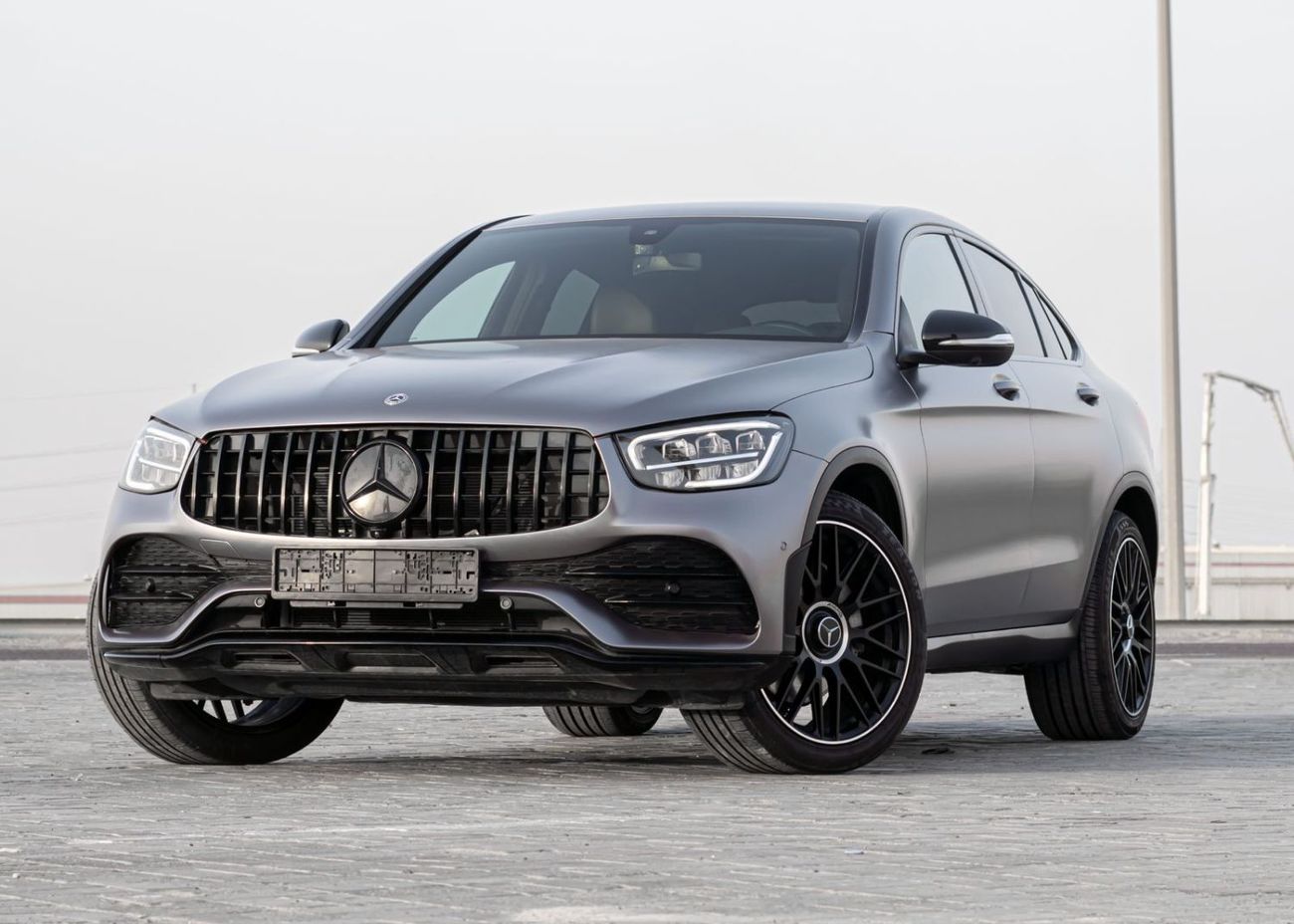 Mercedes-Benz GLC 300 Coupe 2.0L