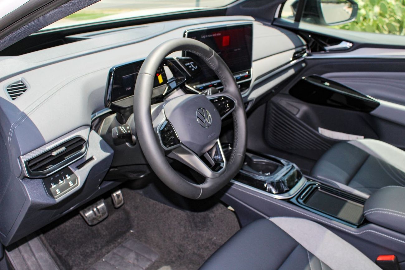 Volkswagen ID.4 Crozz VOLKSWAGEN ID.4 CROZZ PRO HUD + AUTOPARKING + SUNROOF