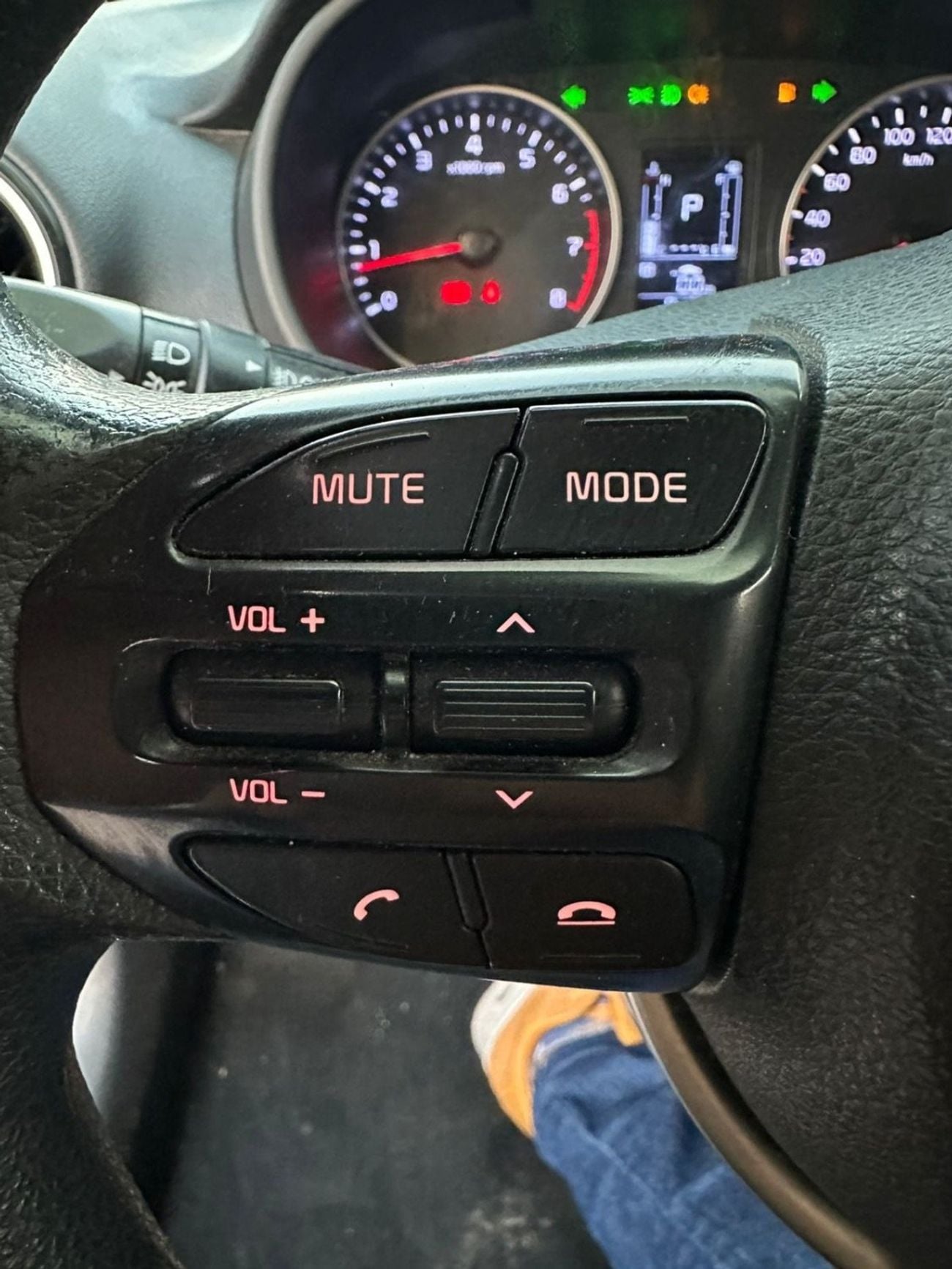 Kia Pegas EX