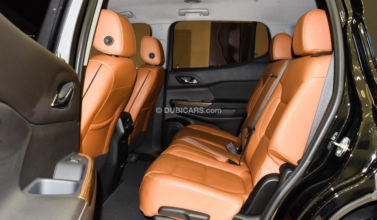 جي أم سي أكاديا SLE