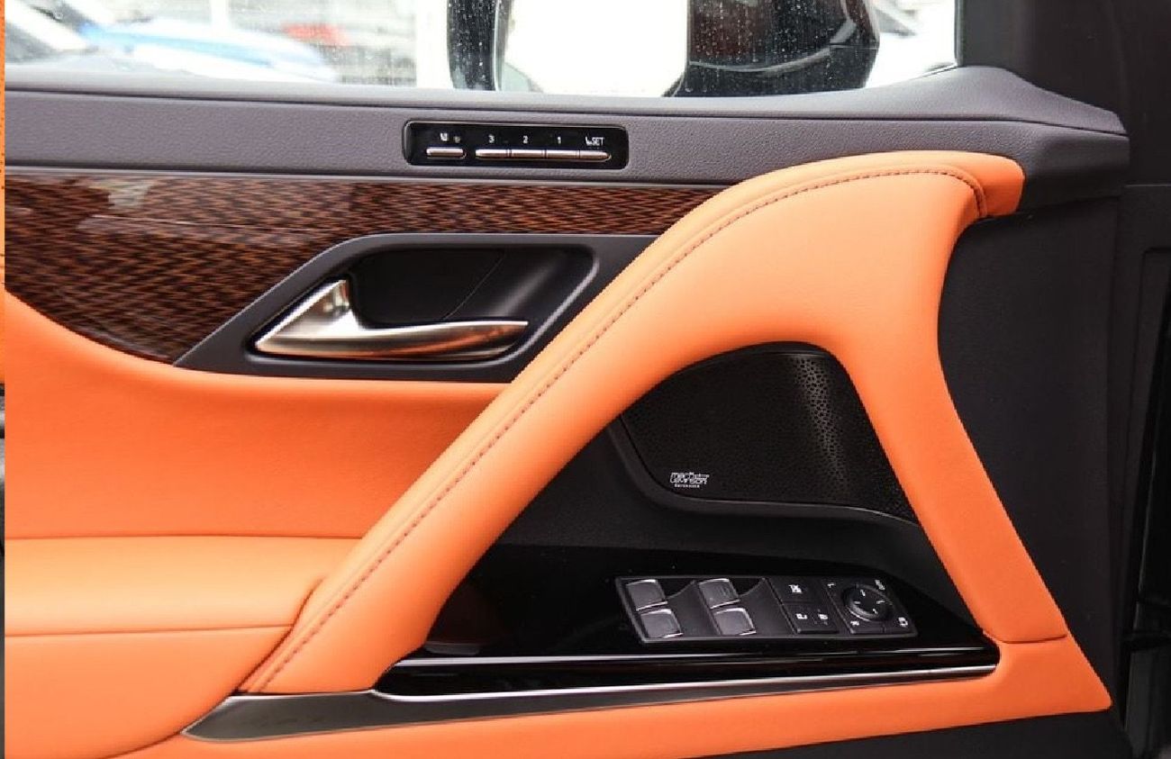 لكزس LX 600 VIP 3.5L 3 SEATS 2024 | BLACK - FLAIR | BEST EXPORT PRICE