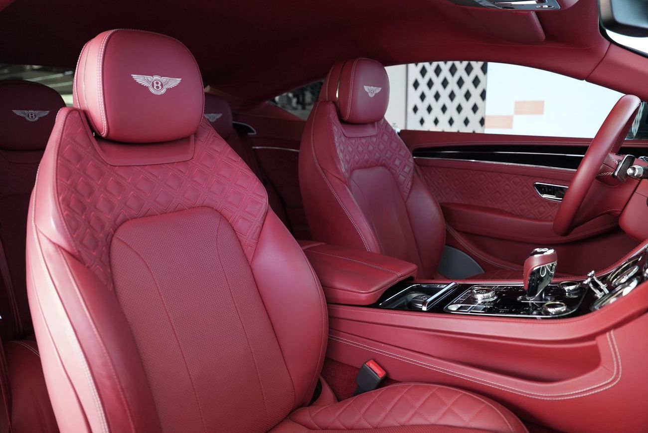 Bentley Continental GT 6.0L W12 (626 HP)