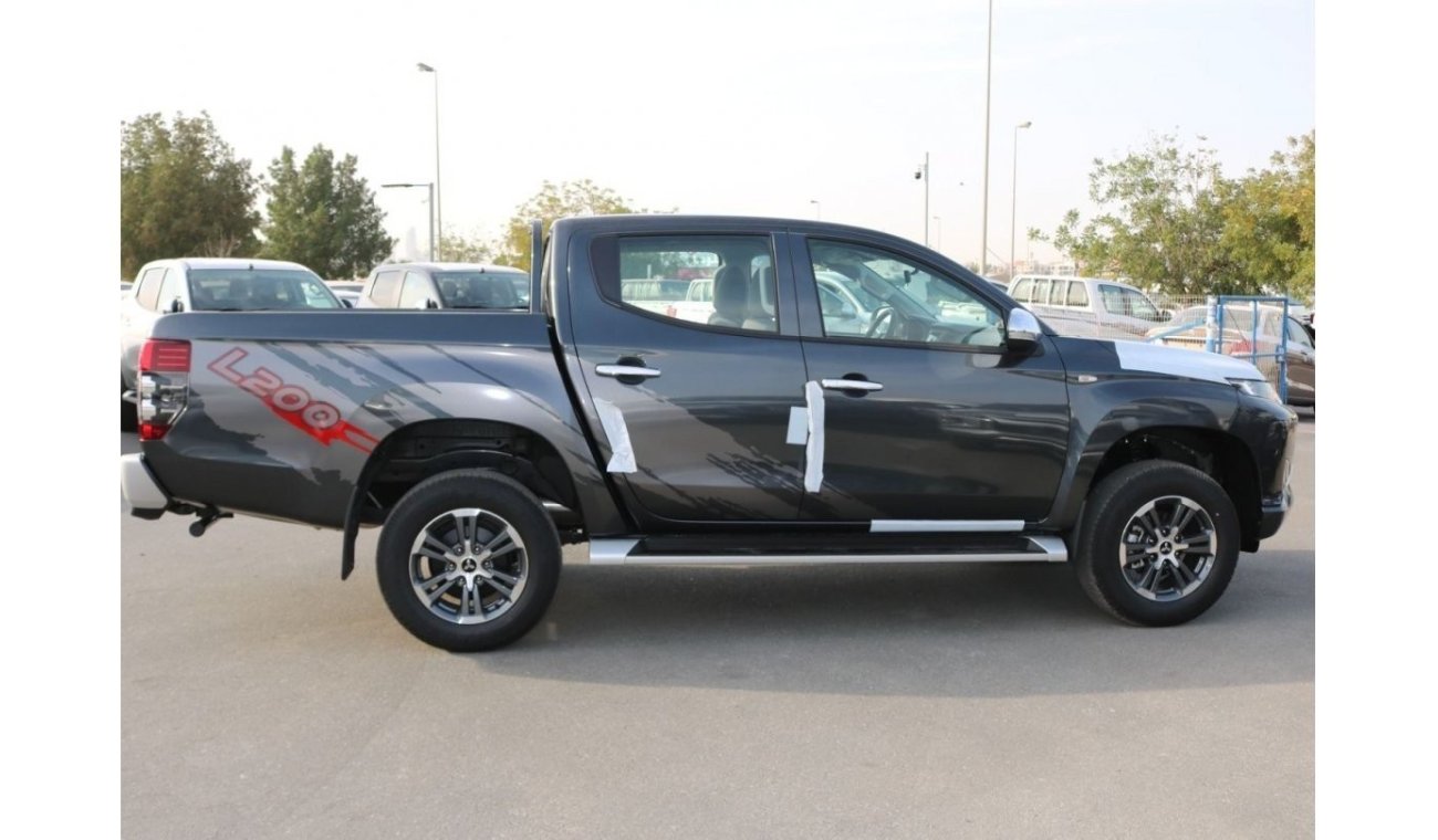 Mitsubishi L200 DIESEL - 2.4L -  DOUBLE CABIN - 4X4 - 6MT - POWER LOCKS AND POWER WINDOWS - EXPORT ONLY