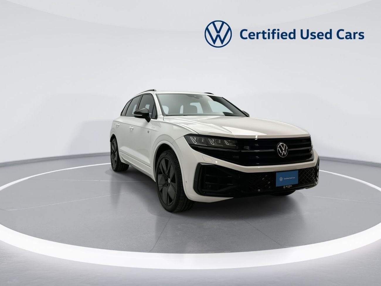Volkswagen Touareg Touareg R-Line + (Ref#00130) - 42,100 AED SAVINGS from New Car