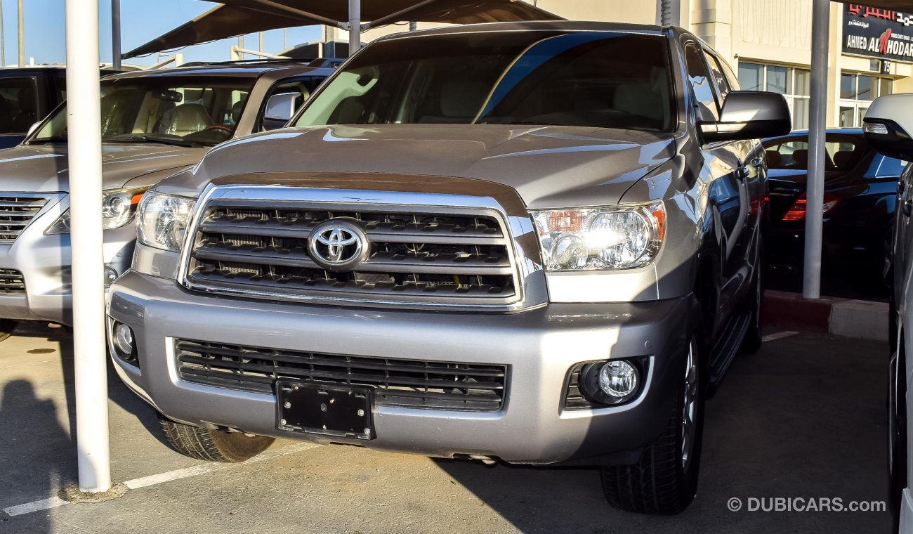 Toyota Sequoia