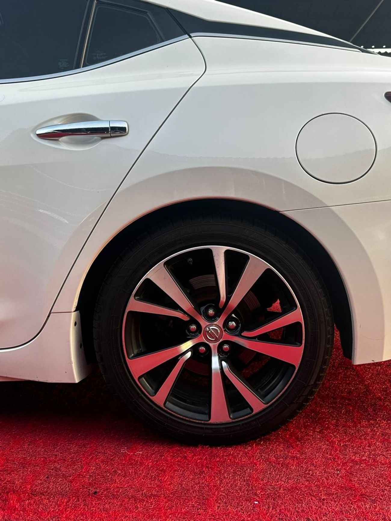 نيسان ماكسيما SV