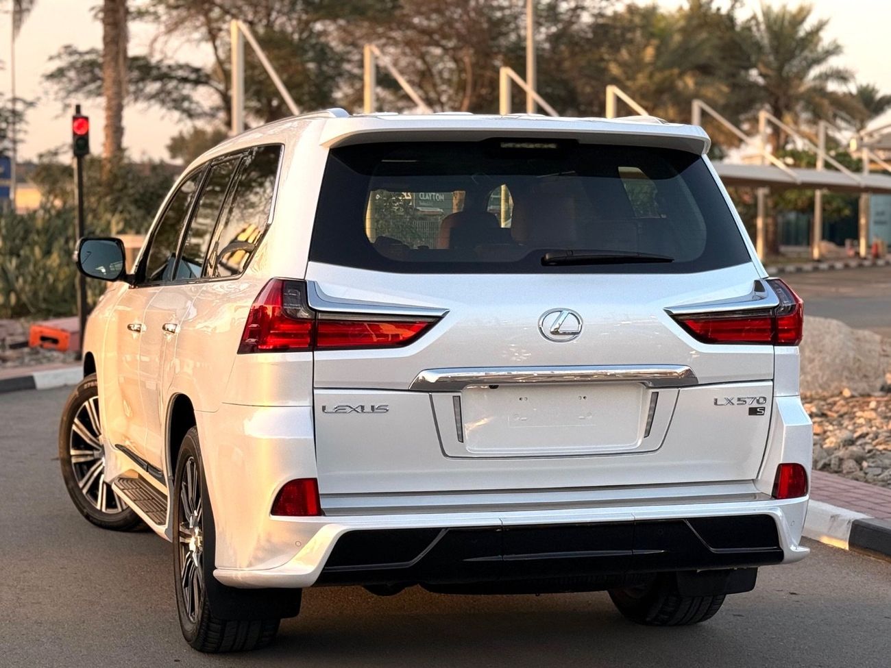 Lexus LX 570