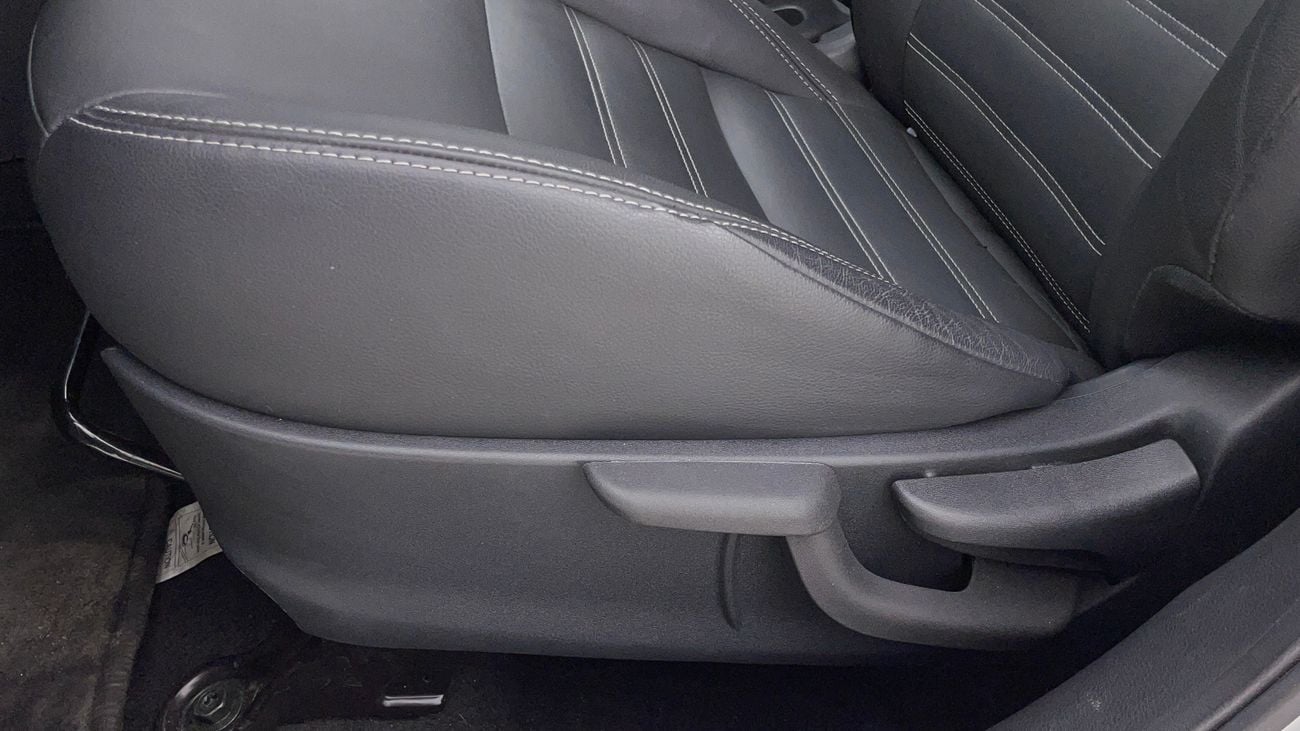 Nissan Kicks SL 1.6 | Zero Down Payment | Home Test Drive