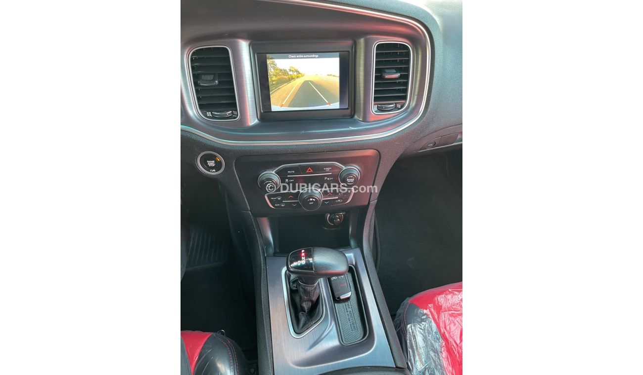 Dodge Charger Dodge CHARGER  SXT 3,6   model 2018 USA    Excellent Condition