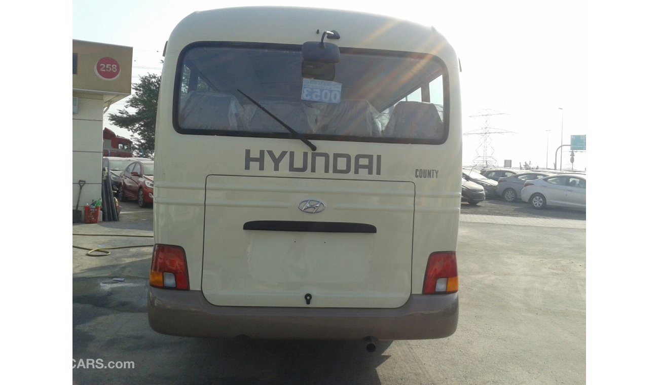 Hyundai County BUS 30 Seat