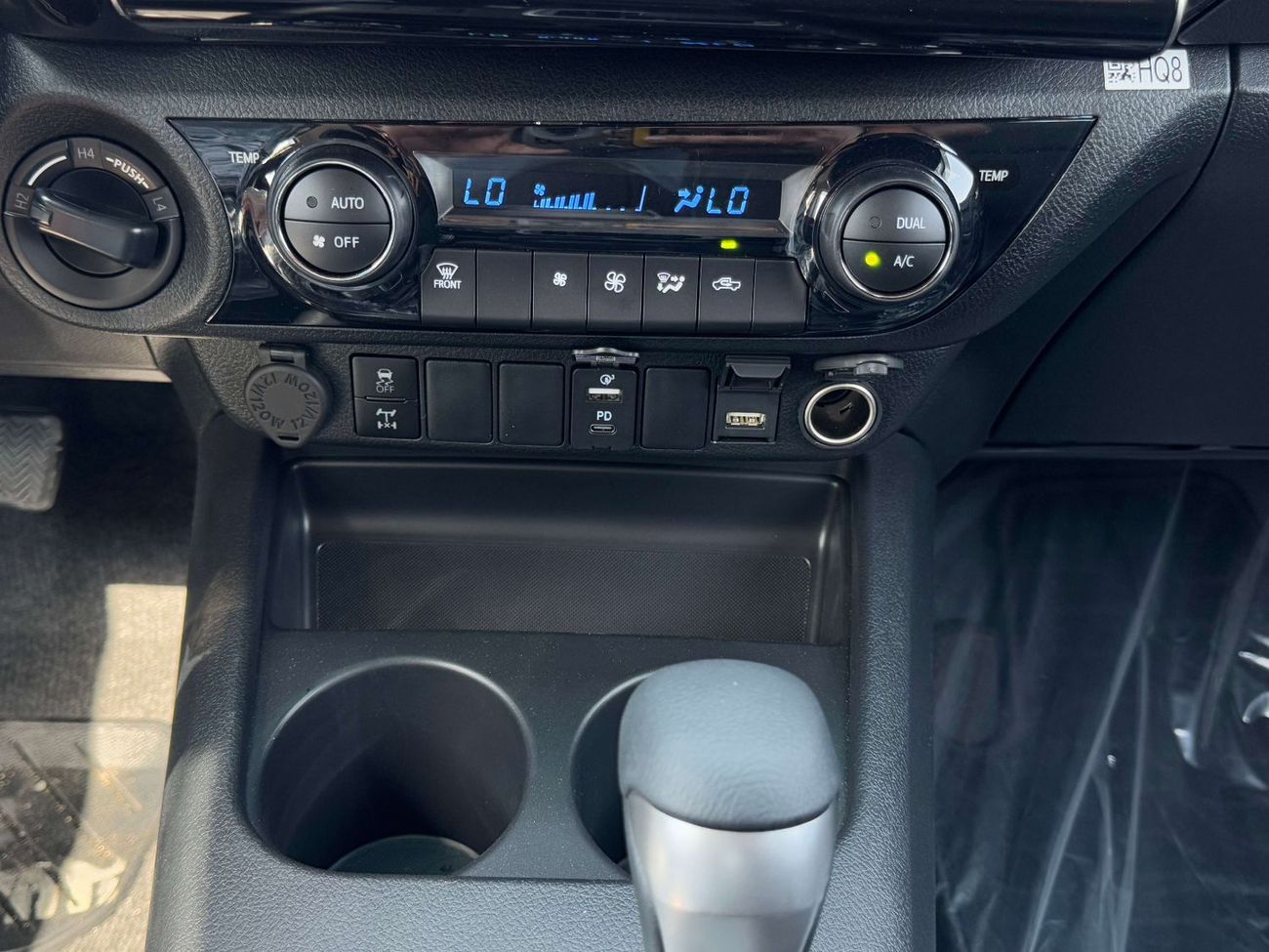 تويوتا هيلوكس 2025 TOYOTA HILUX D/C 4X4 2.4L DIESEL AUTO HIGH GCC BRAND NEW 0KM