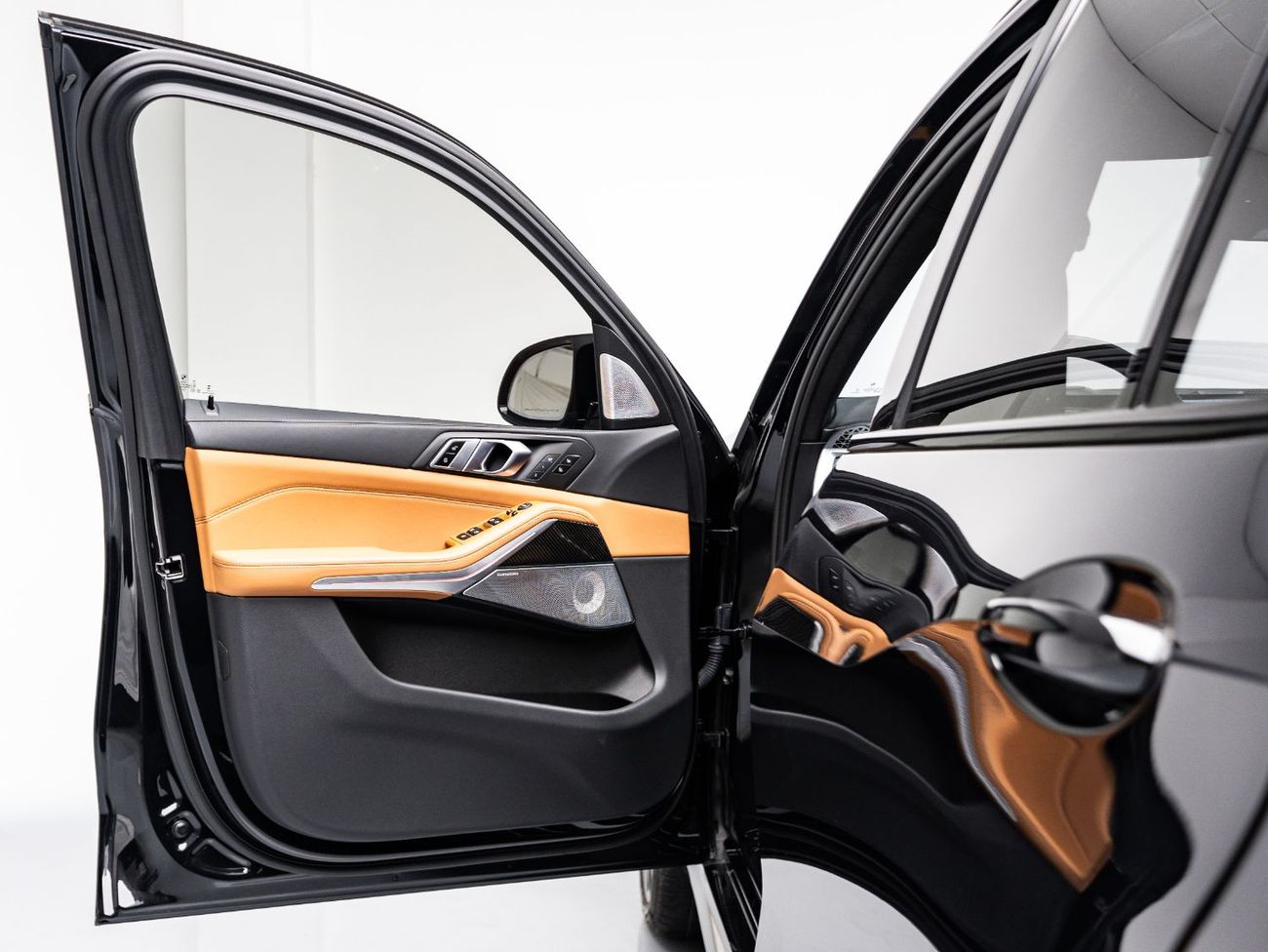 BMW X5 2024 BMW X5 M60i xDrive, 4.4 TC V8, 4WD, 530bhp, 8 Speed Auto