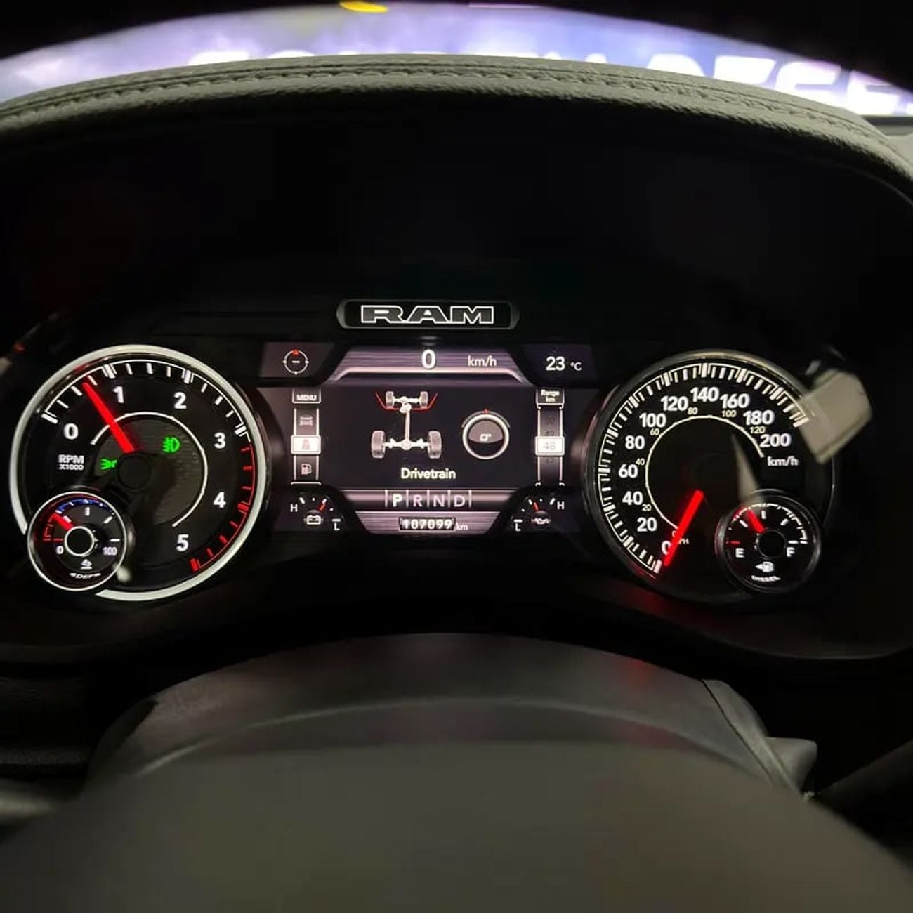 RAM 2500 Dodge Laramie 3500 Diesel V6