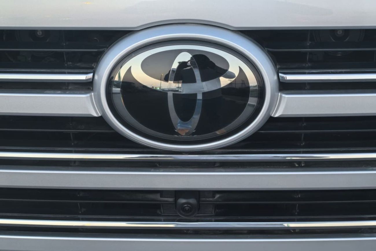 تويوتا لاند كروزر TOYOTA LAND CRUISER VXR 3.5L HYBRID 4WD JBL SPEAKERS 2026