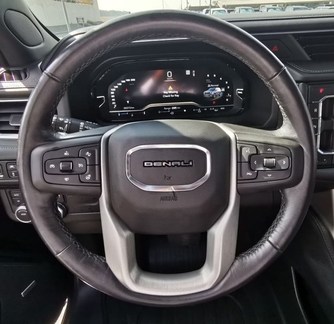 GMC Yukon GMC Denali Diesel - 2022 - Dark Blue