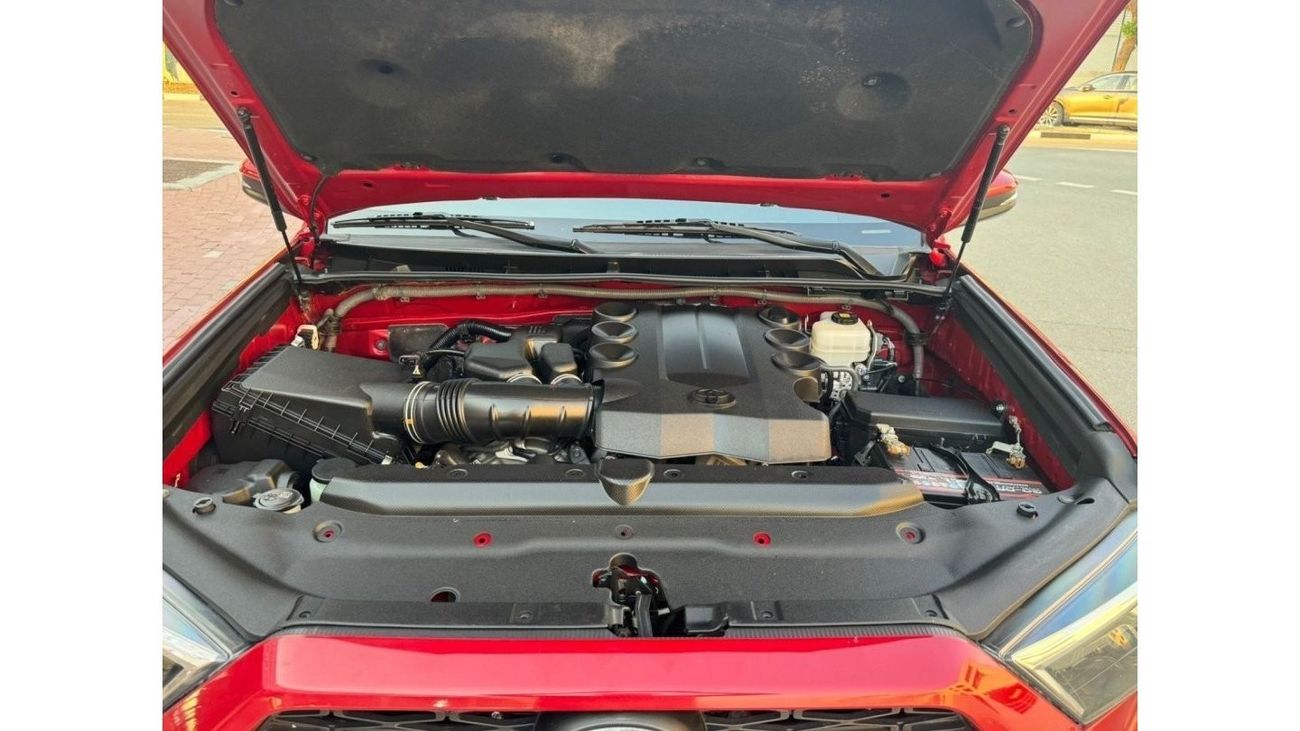 Toyota 4Runner 2018 SR5 PREMIUM SUNROOF 7 SEATS 4x4 USA IMPORTED