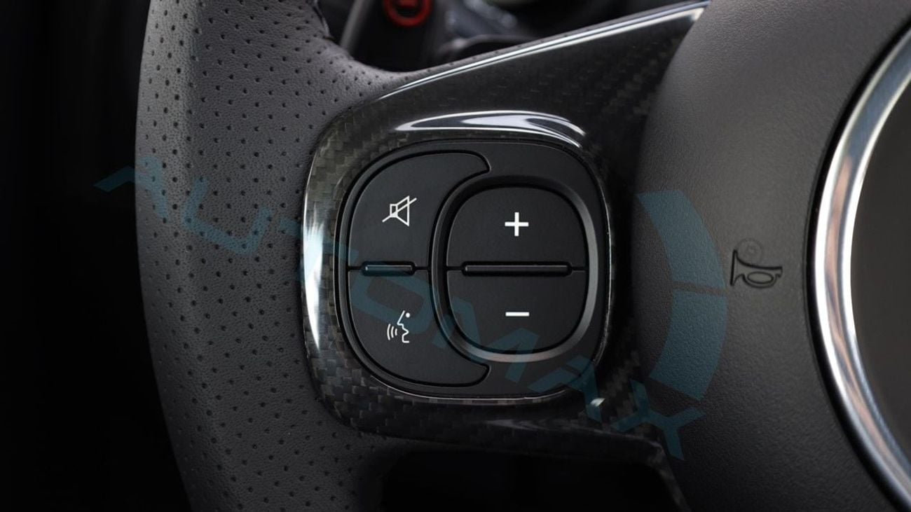 Abarth 695 (For Export , НА ЭКСПОРТ)TURISMO 1.4 TURBOCHARGED 2024 GCC Без пробега