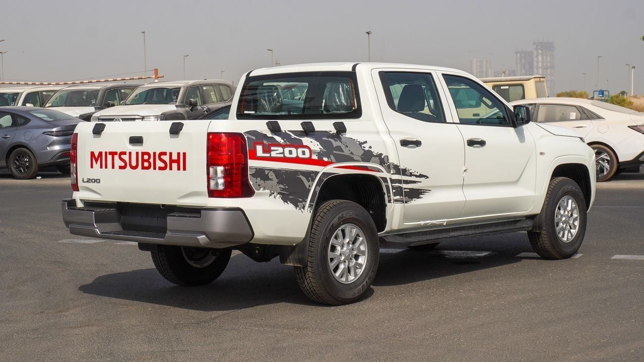 Mitsubishi L200 Brand New Mitsubishi L200 GLS 2025 Export 2.4L 4WD M/T|White/Black|L200-GLX-P-4WD-25|