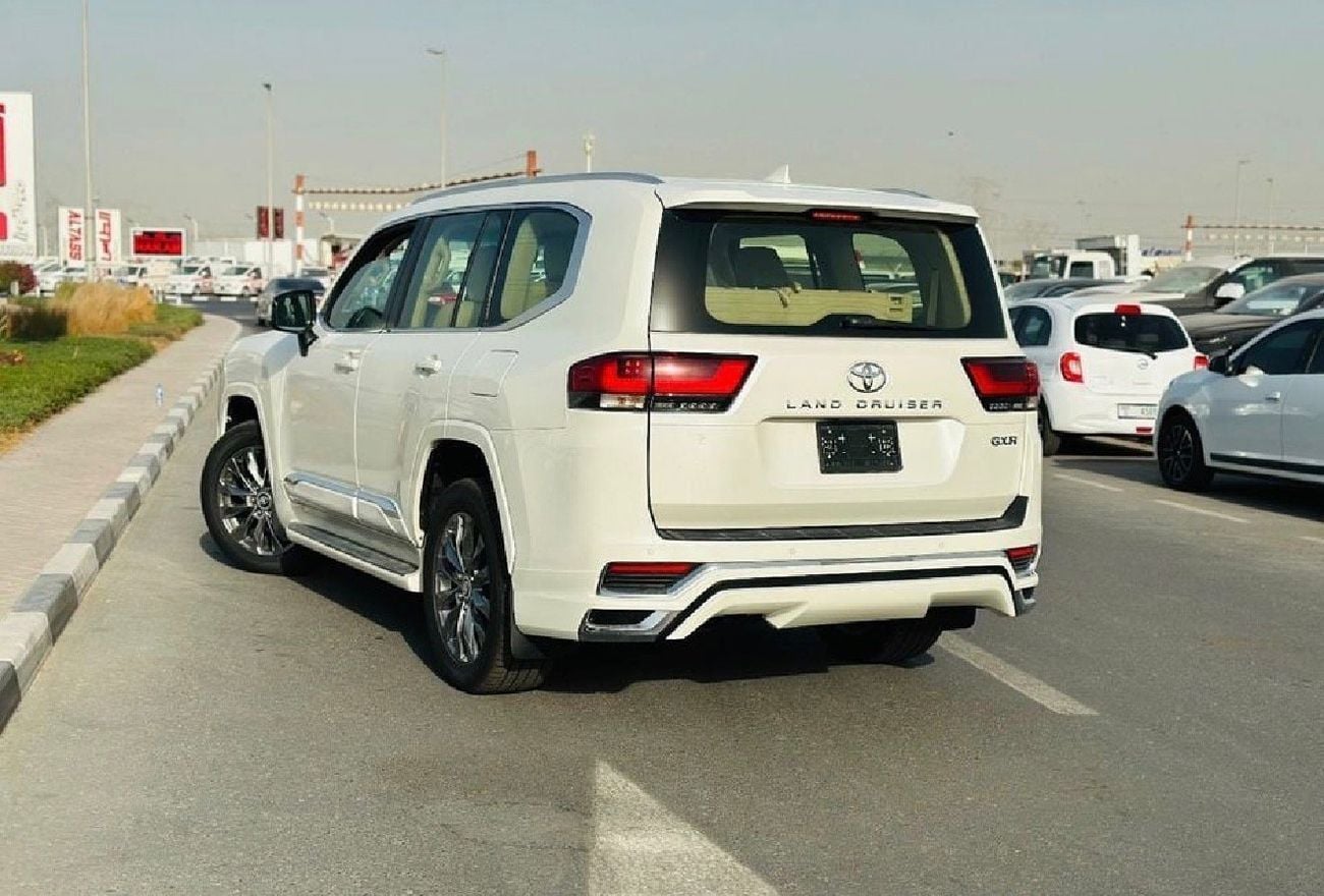 Toyota Land Cruiser GXR 2022 Model Full Option Very Clean And Perfect Condition