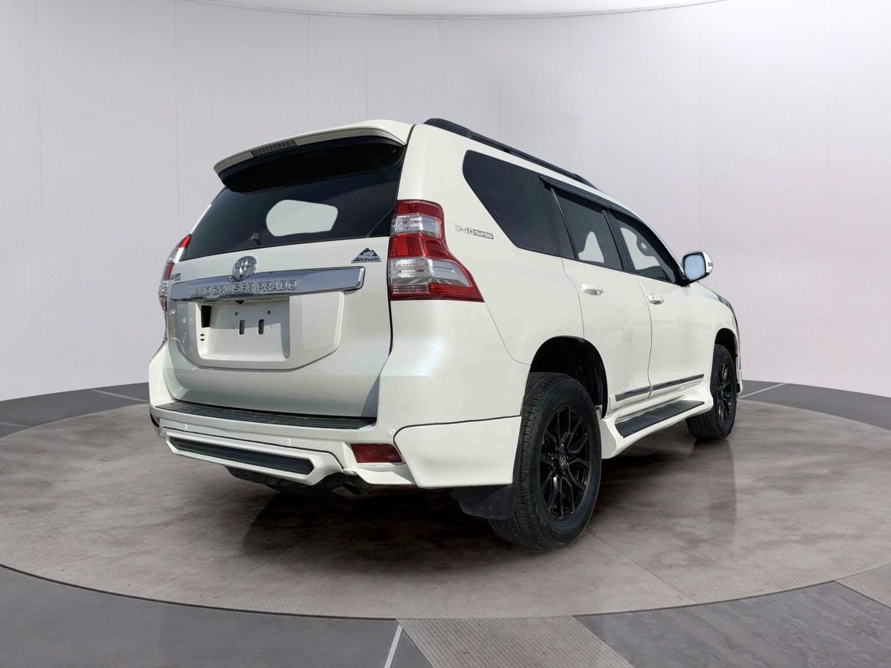 تويوتا برادو 4x4 Diesel Right Hand Drive (Export Only)