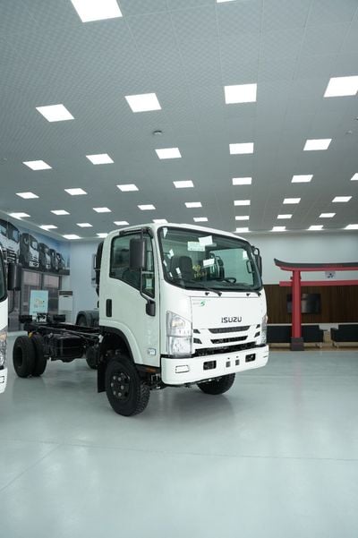 Isuzu NPS EURO-5 4X4