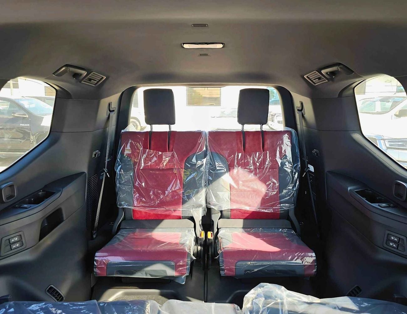 Toyota Land Cruiser VXR | 3.3L DIESEL  | With RADAR Top Variant | HUD | GCC (CODE # 69000)