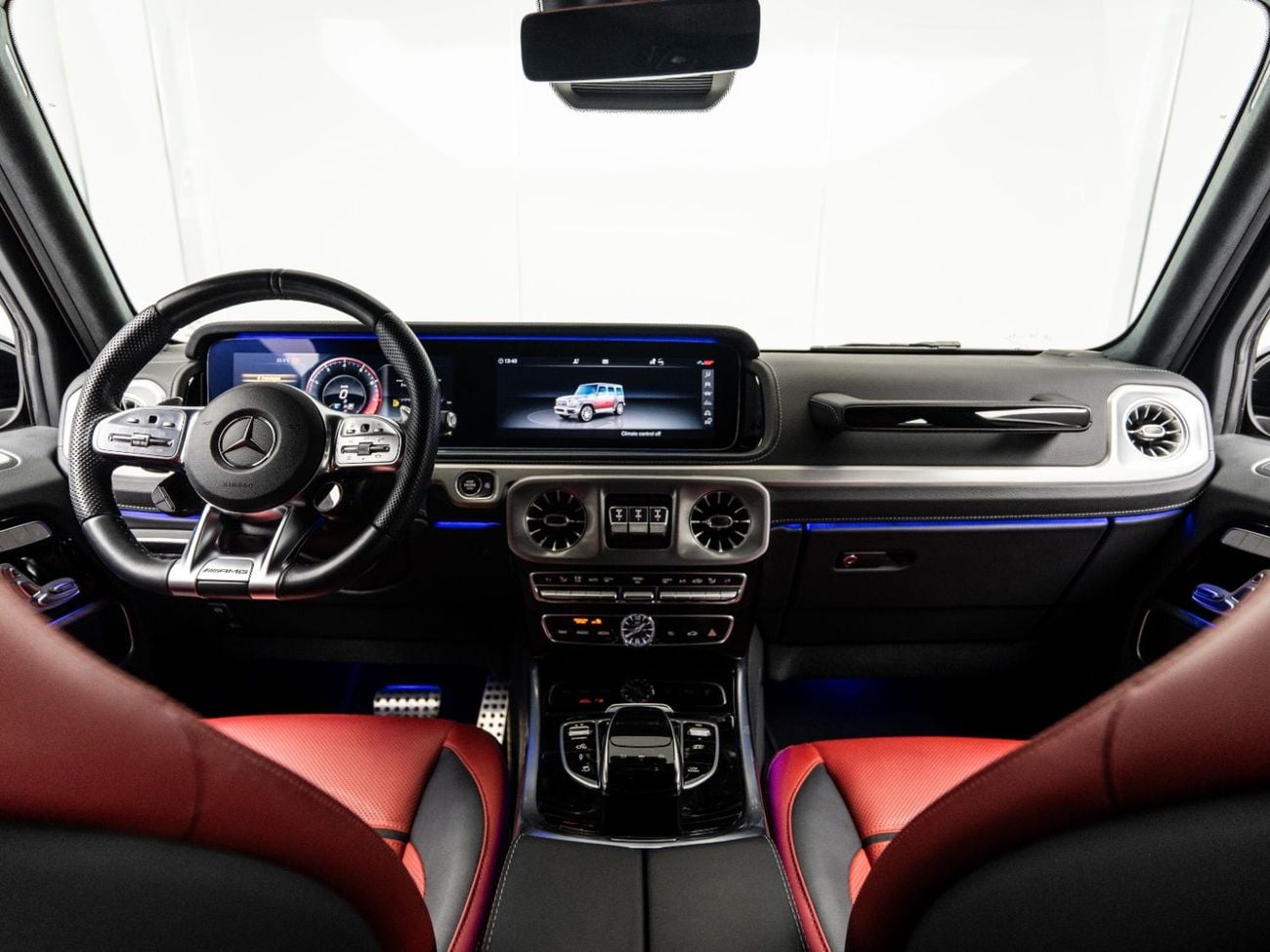 Mercedes Benz G63 AMG Std 4.0L SUMMER STARTS NOW | EXCLUSIVE DEAL BY BLACKLINE, Mercedes Warranty + Service, Low KM's,