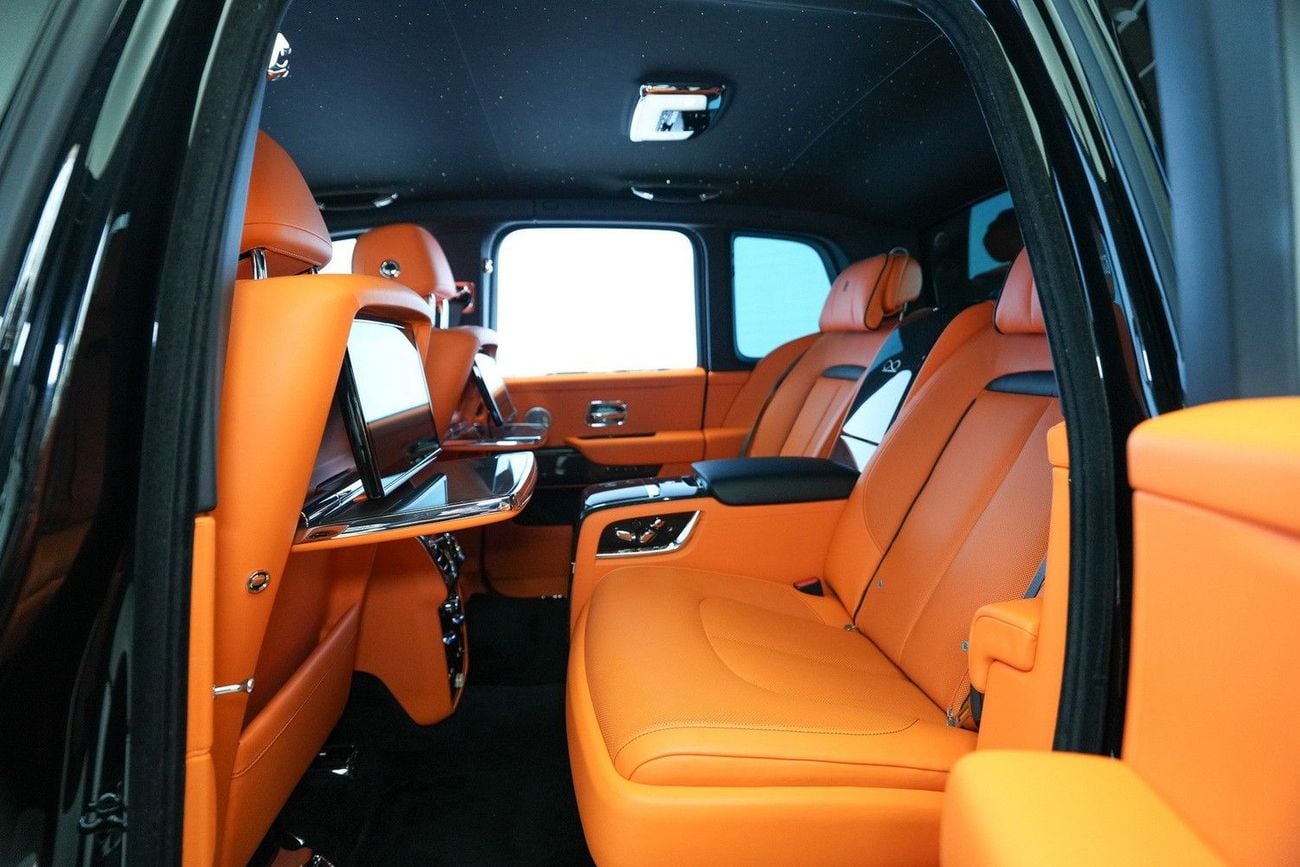 Rolls Royce Cullinan BLACK BADGE