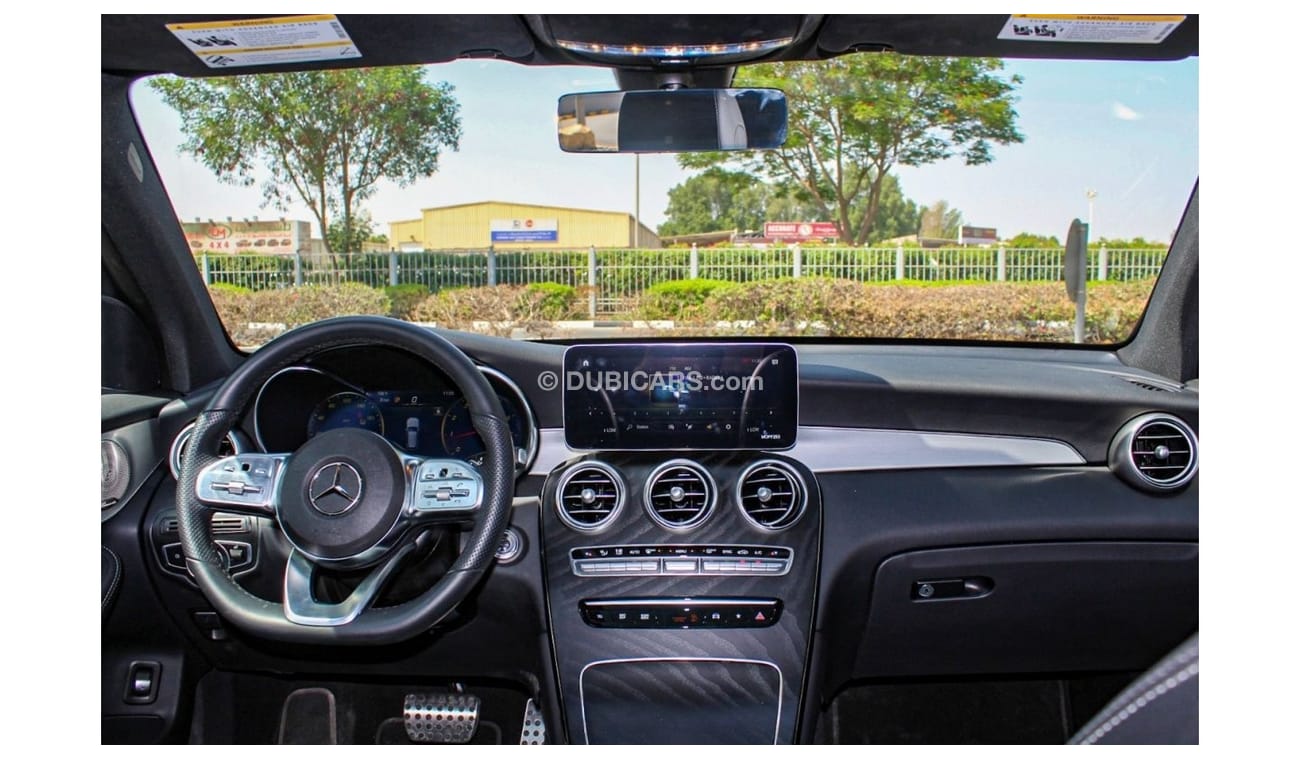 Mercedes-Benz GLC 300 4MATIC MERCEDES-BENZ GLC300 2021