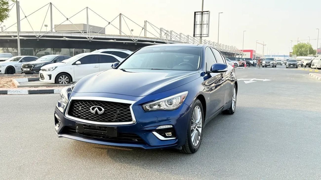 إنفينيتي Q50 LUXE 2.0 turbo GCC Specs, excellent condition