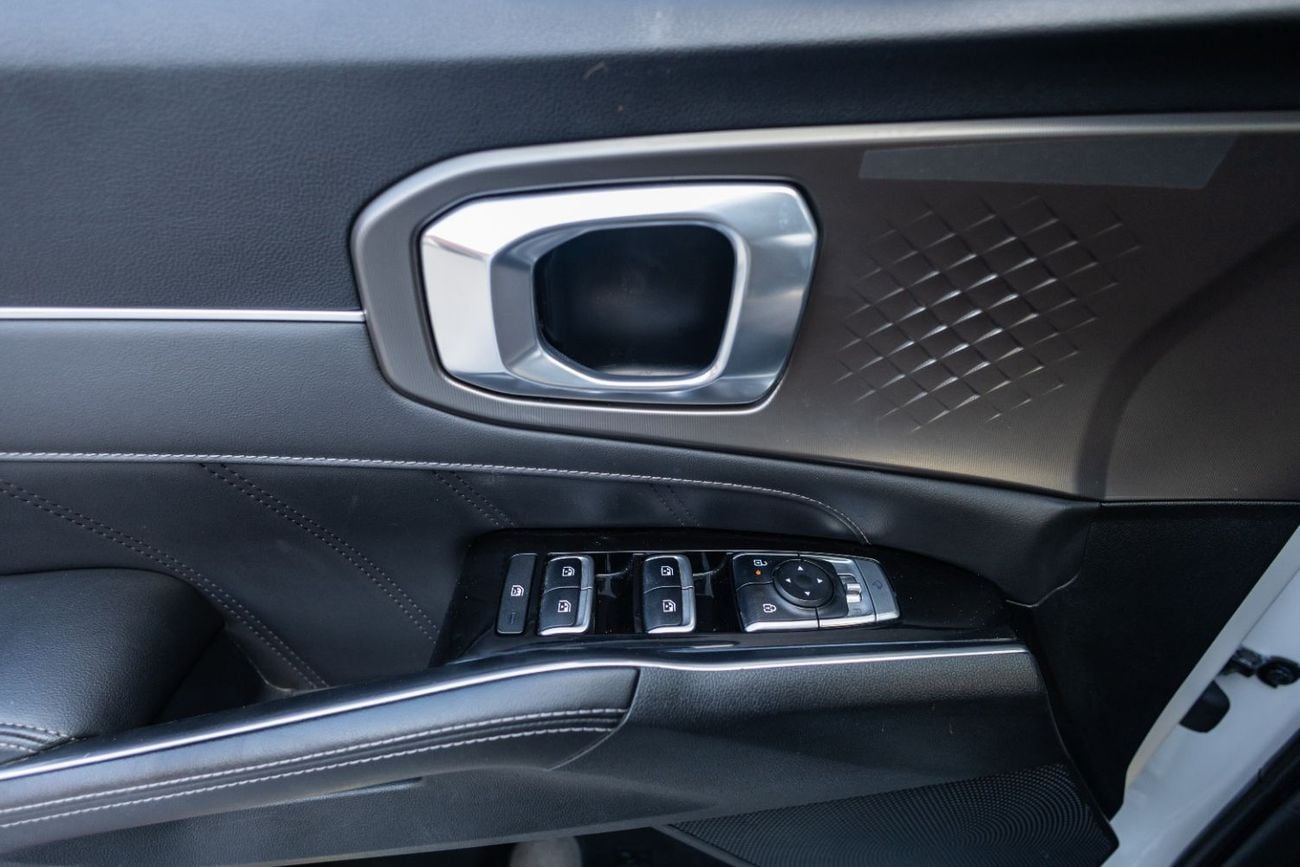 Kia Sorento 2.5L LX (RWD)