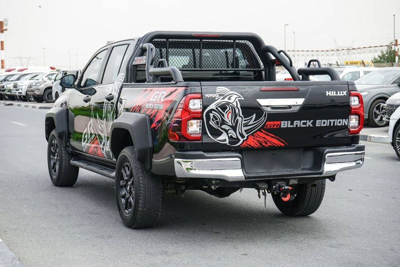 تويوتا هيلوكس