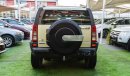 Hummer H3 Humer H3 model 2009 golden coulour GCC number one excellent condition