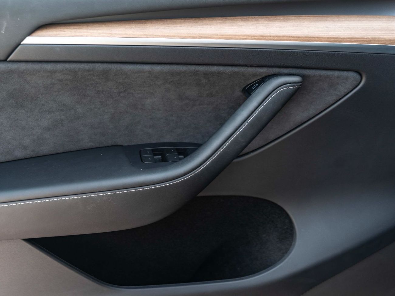 Tesla Model Y Long Range (AWD)