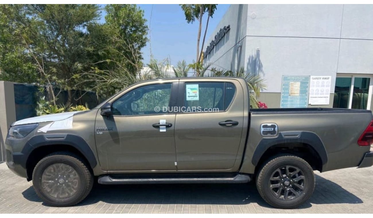 Toyota Hilux TOYOTA HILUX 4.0L PETROL A/T ADVENTURE BRONZE COLOR