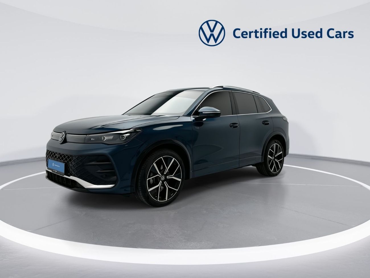 فولكس واجن تيجوان Tiguan R-Line 1.4L (Ref#78130) - 32,100 AED SAVINGS from New Car