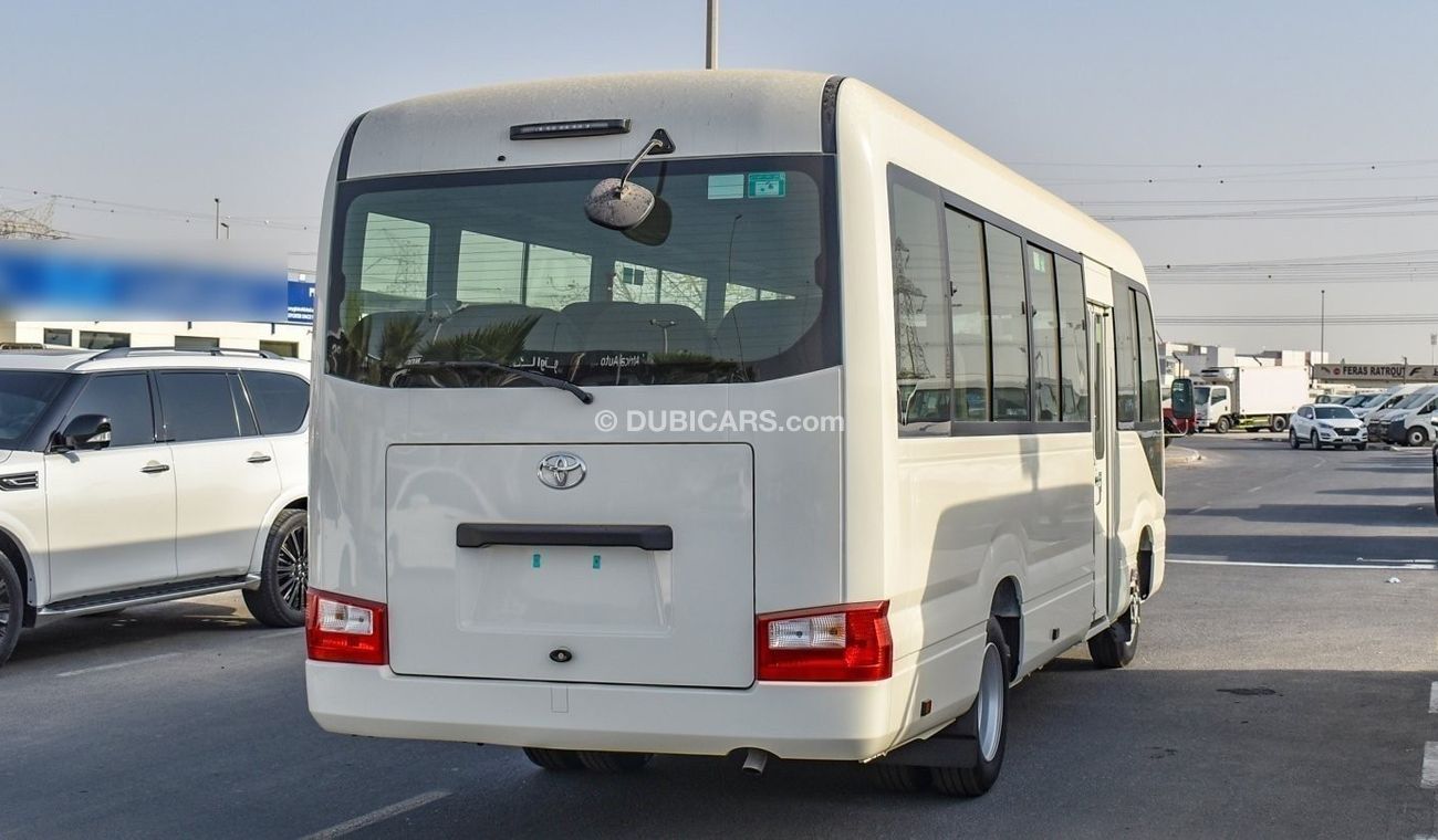 Toyota Coaster Coaster 4.2L Diesel V6 , 23 Seats