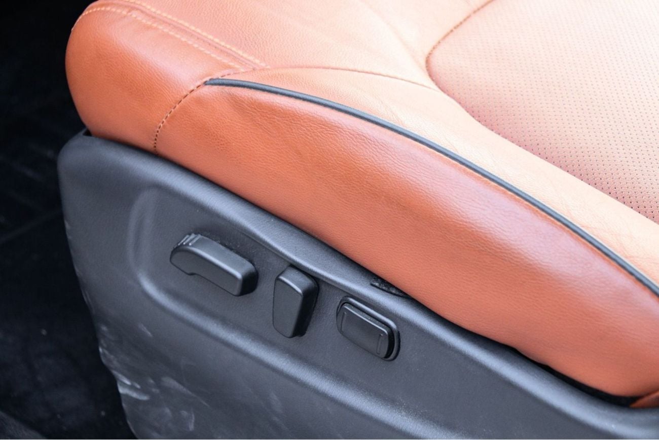 نيسان باترول Nissan Patrol LE 5.6L Petrol V8, Model 2024 Color White