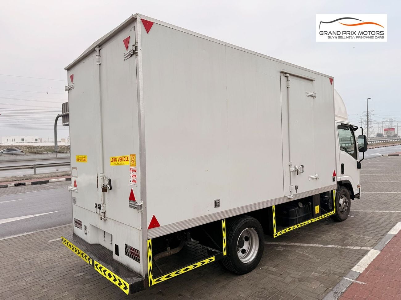 Isuzu NPR Isuzu NPR 14Ft