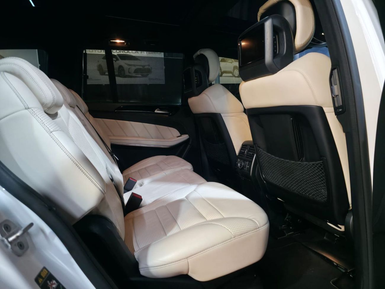 مرسيدس بنز GL 63 AMG Std 5.5L