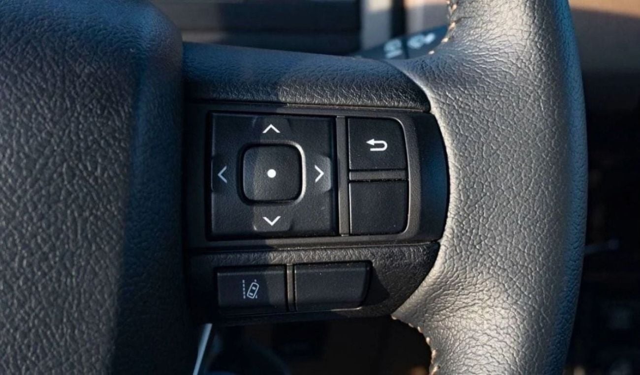 Toyota Land Cruiser 70 Toyota Land Cruiser Hard Top 2024 Toyota LC76 2.8l Diesel Automatic Full Option