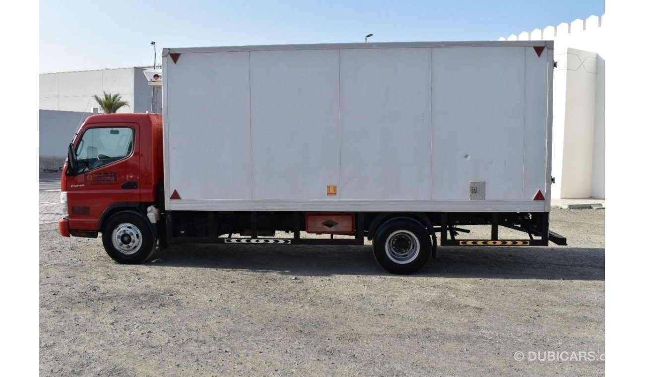 ميتسوبيشي كانتر 2016 | MITSUBISHI CANTER 4.2 TON TRUCK | RED-DOT CHILLER | 16-FEET | GCC | VERY WELL-MAINTAINED | SP