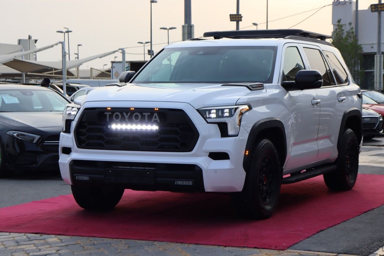 Toyota Sequoia Toyota Sequoia TRD Pro / Clean Title/ 3000KM Only / Original Paint/ 2023