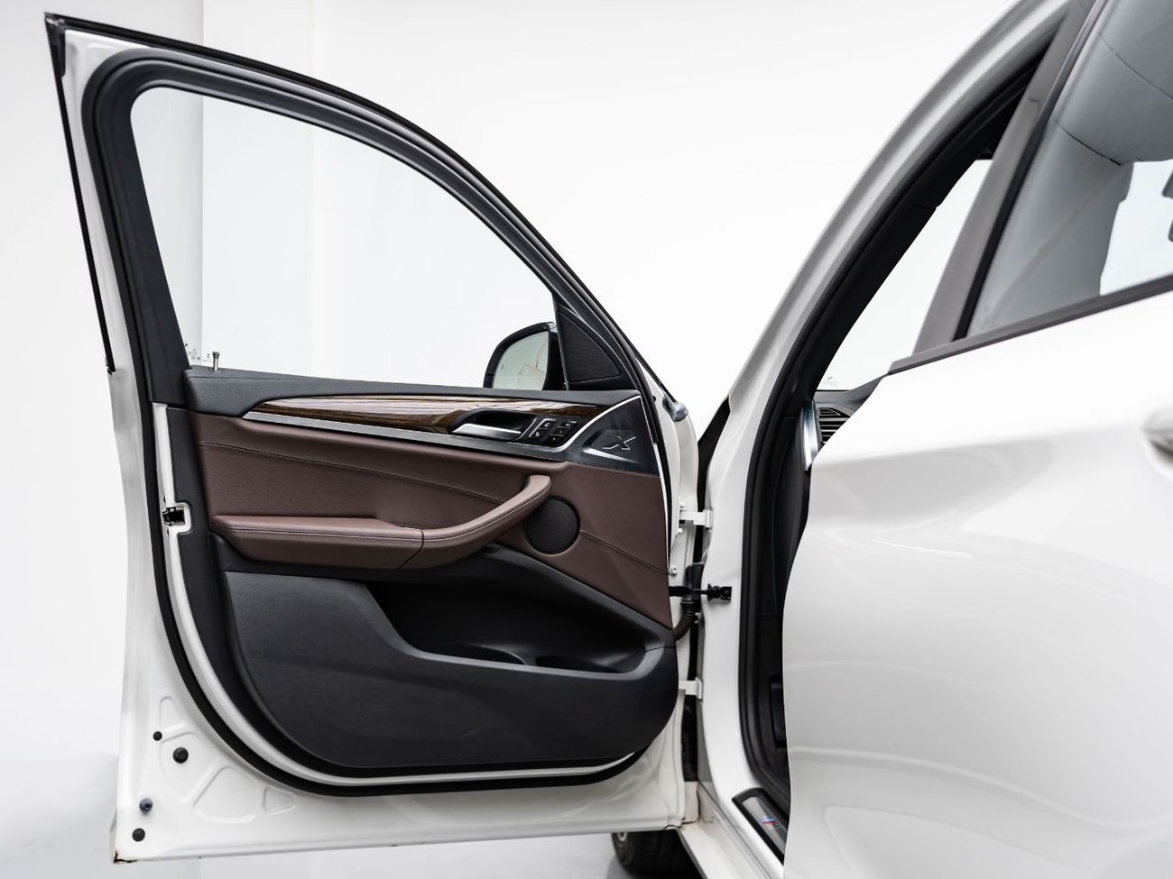 BMW X3 xDrive 30i M Sport 2.0L 2023 BMW X3 xDrive 30i, 2027 BMW Warranty + Service Contract, Low KMs, GCC