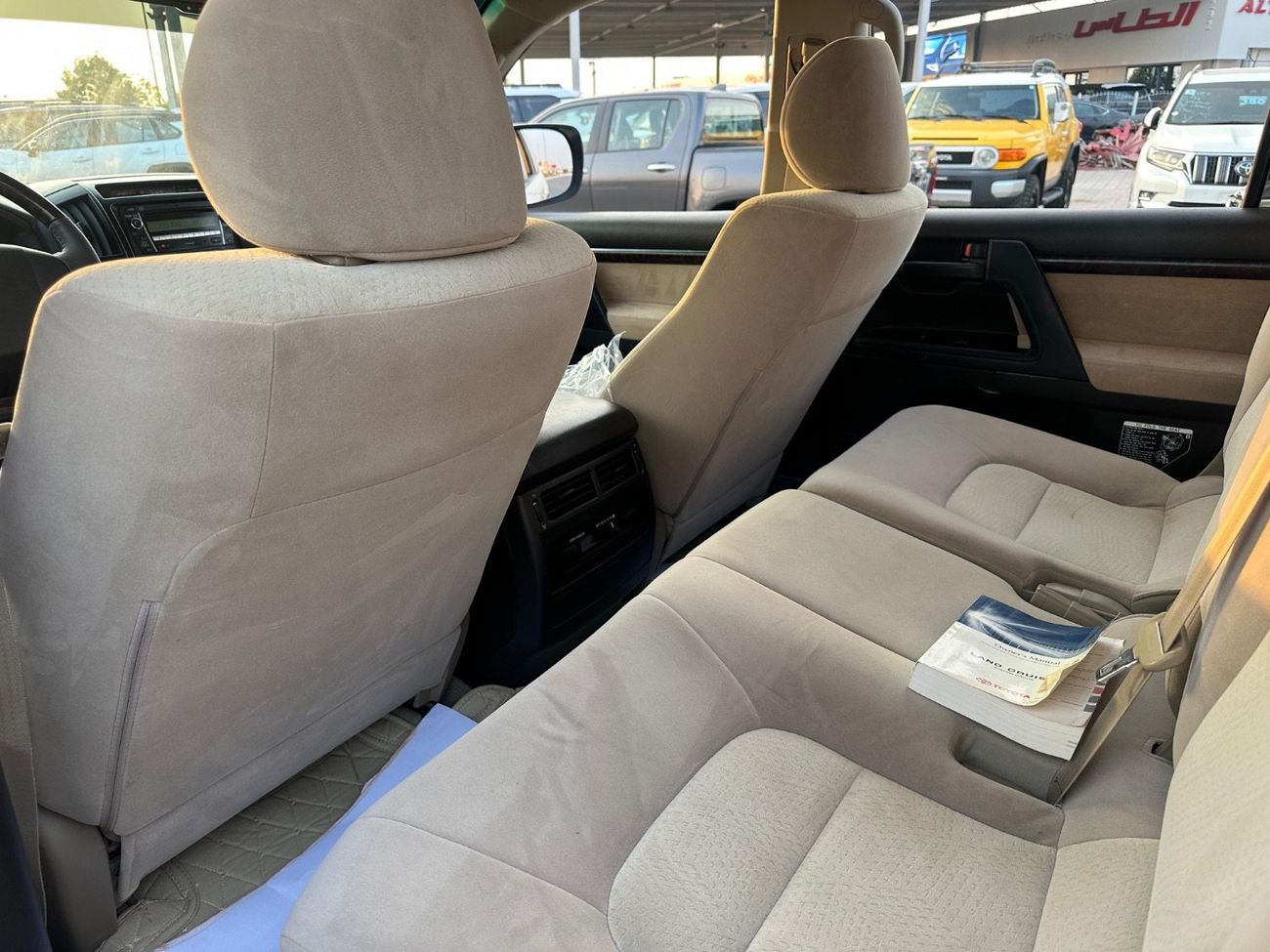 Toyota Land Cruiser GXR 4.0L (271 HP) 4WD